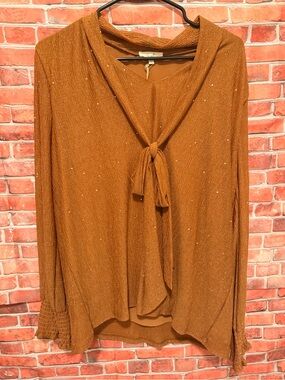 easel Rust Sparkle Tie-Neck Blouse